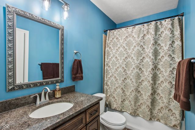 15480 Mission Hills Drive, Carmel, IN 46033