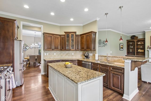 15480 Mission Hills Drive, Carmel, IN 46033