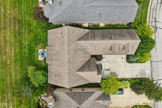 15480 Mission Hills Drive, Carmel, IN 46033