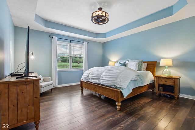 15480 Mission Hills Drive, Carmel, IN 46033