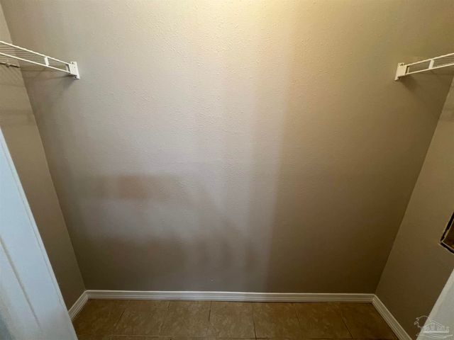 9485 Sunnehanna Blvd, Pensacola, FL 32514