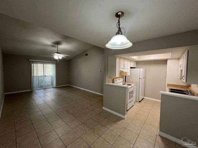 9485 Sunnehanna Blvd, Pensacola, FL 32514