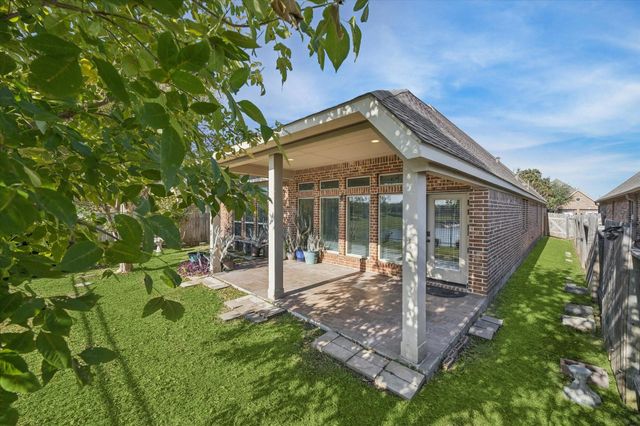 1235 Mystic River Lane, Rosenberg, TX 77471