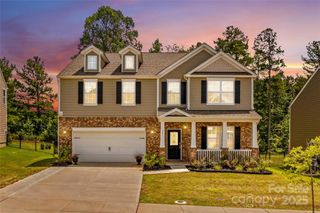121 Edgehill Court, Troutman, NC 28166