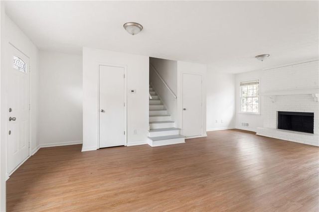 584 Fieldstream Way, Lawrenceville, GA 30044