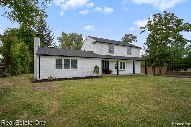 51275 7 Mile Road, Northville Township, MI 48167