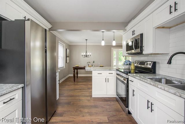 51275 7 Mile Road, Northville Township, MI 48167