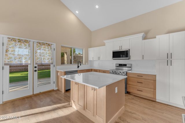 10066 E Plata Avenue, Mesa, AZ 85212