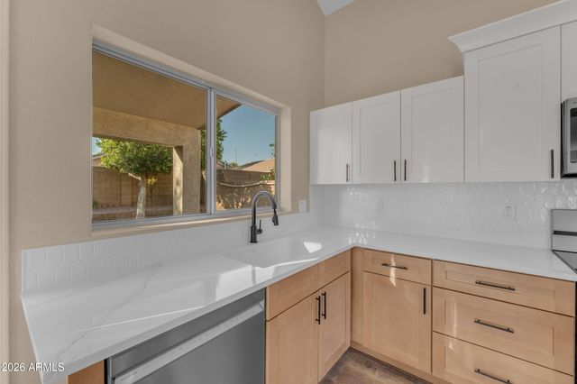 10066 E Plata Avenue, Mesa, AZ 85212