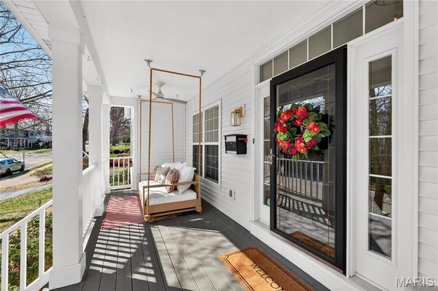 811 N Harrison Avenue, Kirkwood, MO 63122