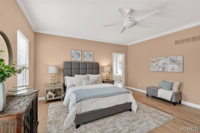 811 N Harrison Avenue, Kirkwood, MO 63122