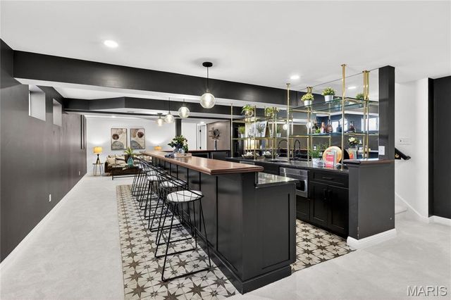 811 N Harrison Avenue, Kirkwood, MO 63122