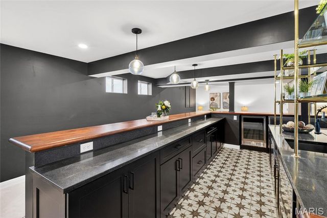 811 N Harrison Avenue, Kirkwood, MO 63122