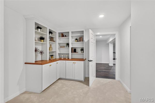 811 N Harrison Avenue, Kirkwood, MO 63122