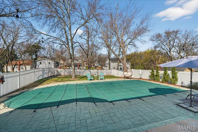 811 N Harrison Avenue, Kirkwood, MO 63122