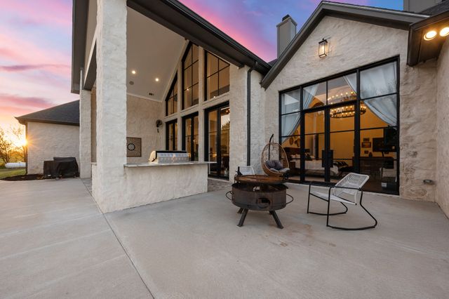 1351 River Road, Waco, TX 76705