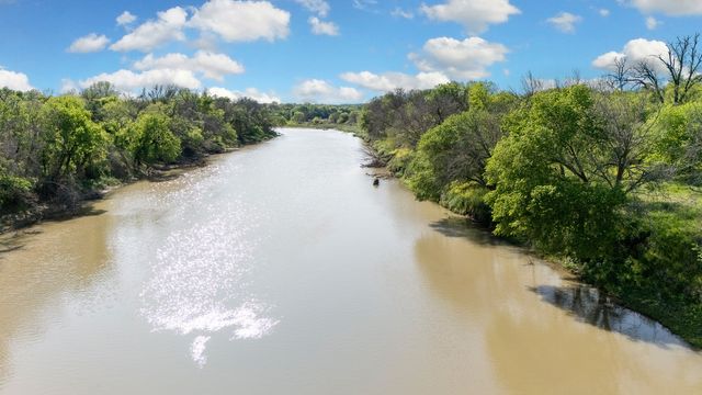 1351 River Road, Waco, TX 76705