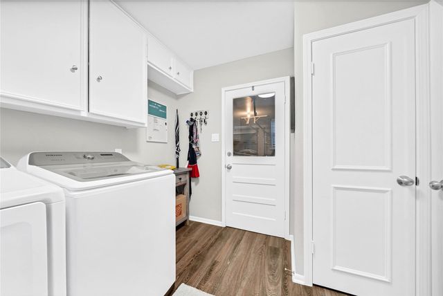 143 Bluebonnet Street, Sugar Land, TX 77478