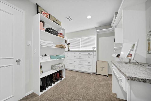 143 Bluebonnet Street, Sugar Land, TX 77478