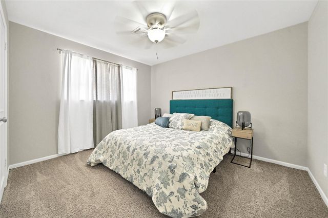 143 Bluebonnet Street, Sugar Land, TX 77478