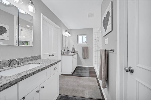 143 Bluebonnet Street, Sugar Land, TX 77478