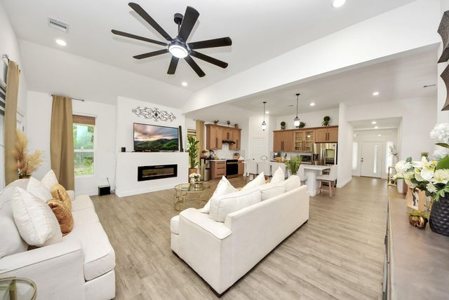 228 Moose Drive, Crosby, TX 77532