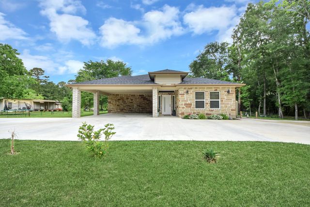 228 Moose Drive, Crosby, TX 77532