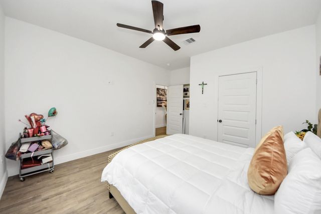 228 Moose Drive, Crosby, TX 77532