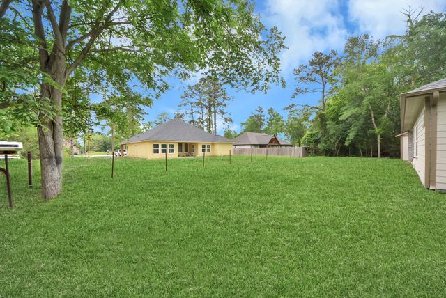 228 Moose Drive, Crosby, TX 77532