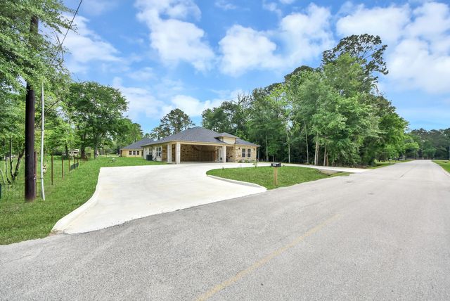 228 Moose Drive, Crosby, TX 77532