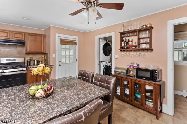515 W Park Ave, Hamilton Twp., NJ 08610