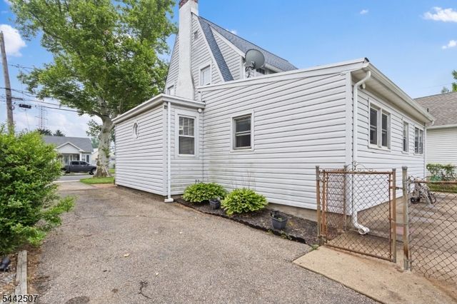 515 W Park Ave, Hamilton Twp., NJ 08610