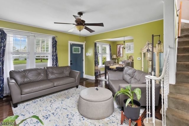 515 W Park Ave, Hamilton Twp., NJ 08610