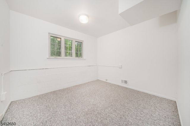 15 Starling Way, Berkeley Heights Twp., NJ 07922