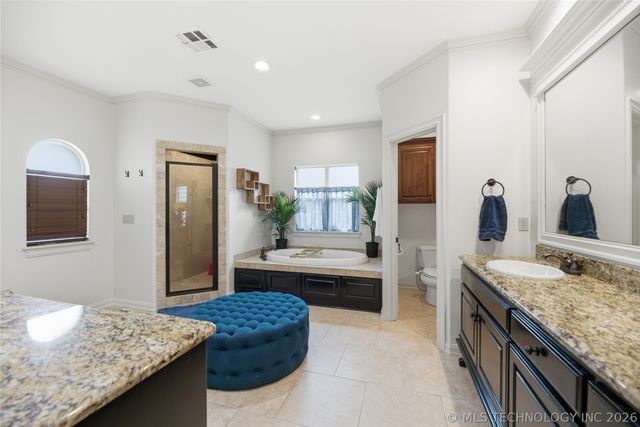 11298 S 73rd East Court, Bixby, OK 74008