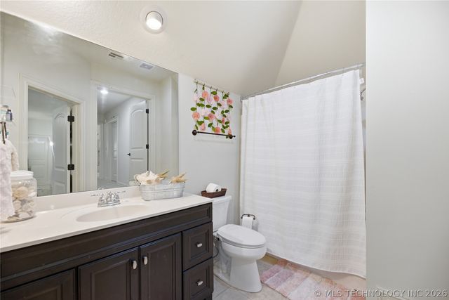 11298 S 73rd East Court, Bixby, OK 74008