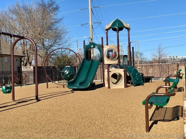 11298 S 73rd East Court, Bixby, OK 74008