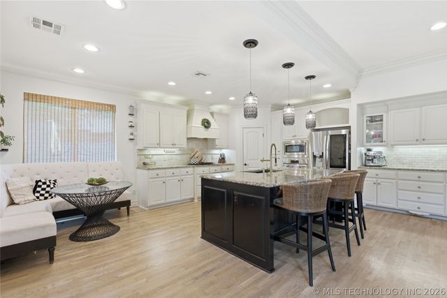 11298 S 73rd East Court, Bixby, OK 74008