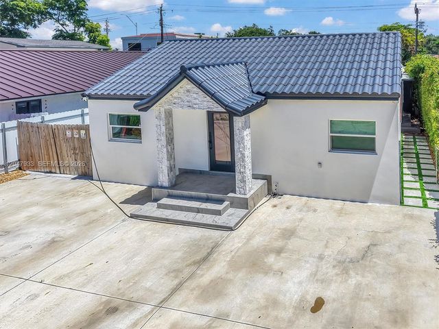 6575 SW 39th Terrace, Miami, FL 33155