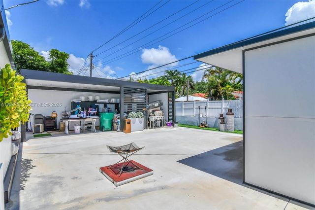 6575 SW 39th Terrace, Miami, FL 33155