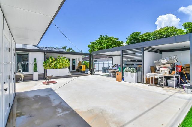 6575 SW 39th Terrace, Miami, FL 33155