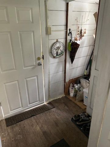 340 S Eagle Street, Marshall City, MI 49068