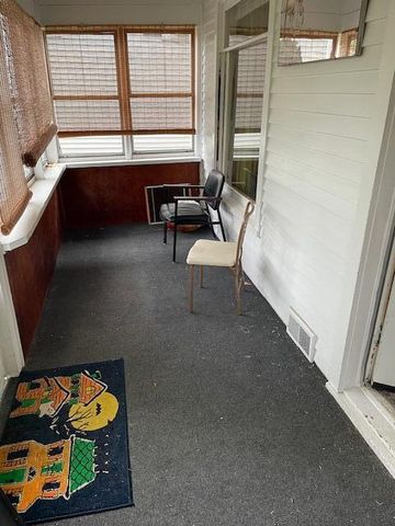 340 S Eagle Street, Marshall City, MI 49068