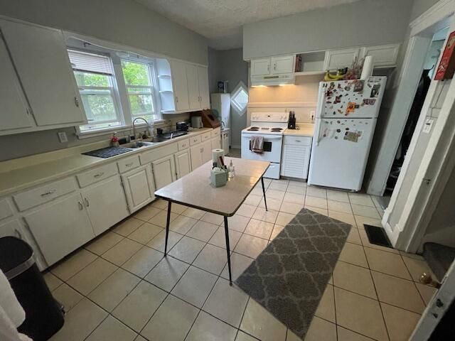 340 S Eagle Street, Marshall City, MI 49068