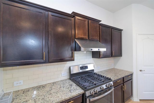 8912 Finn Lane, Fort Worth, TX 76131