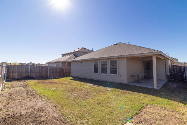 8912 Finn Lane, Fort Worth, TX 76131