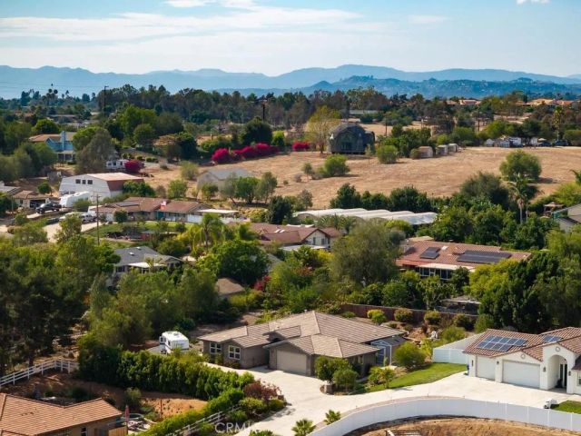 1406 Devin, Fallbrook, CA 92028