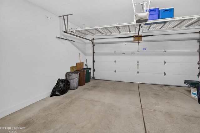 47857 Kent Drive, Macomb, MI 48044