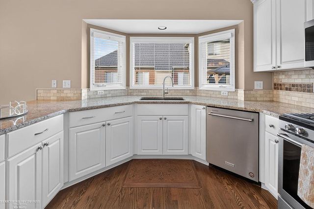 47857 Kent Drive, Macomb, MI 48044