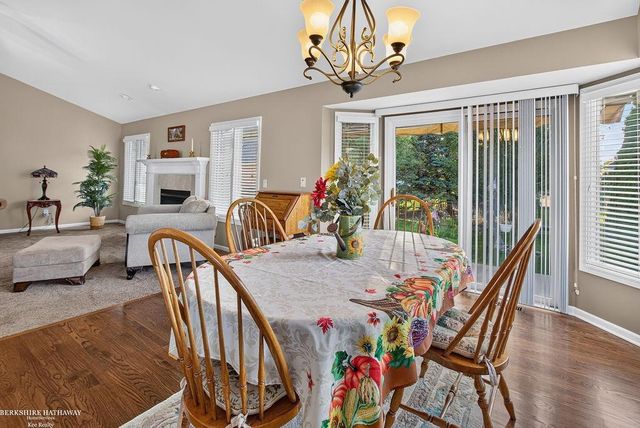 47857 Kent Drive, Macomb, MI 48044